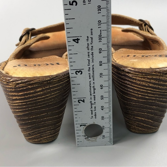 Born Women’s Tan Block Heel Sandals Size 7M - Picture 10 of 13